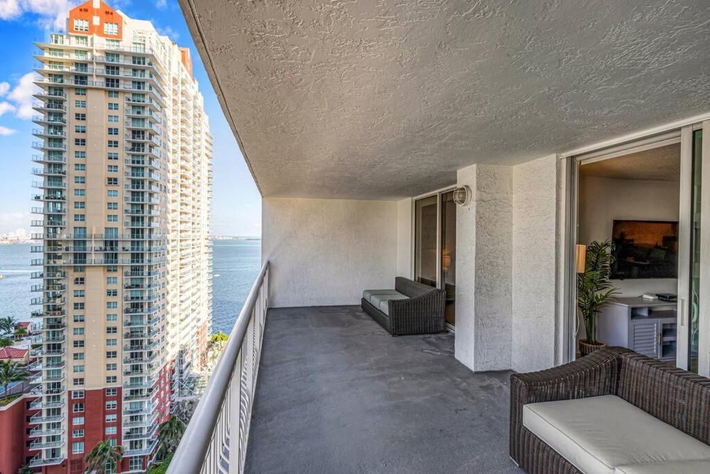 Apartamento Stunning 1 Bdr 1 Bth • Brickell • Bay & Views